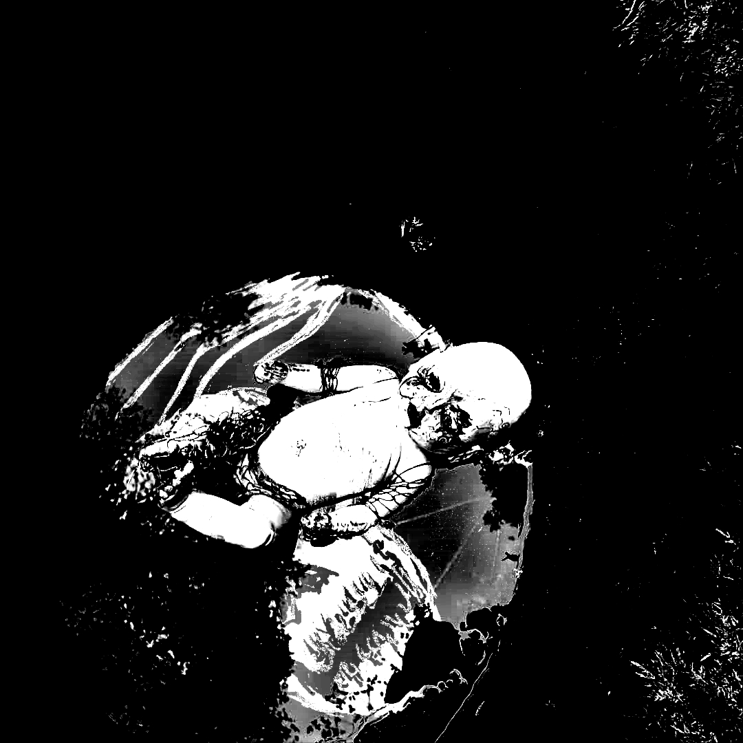 Tässä en ole minä. Tässä on maalaamani nukke.